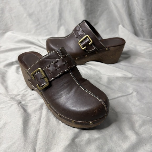 Vintage Route 66 Brown Platform Clogs Women's US 9.5 Shoes Buckle Studs 90s Y2K - Picture 1 of 7